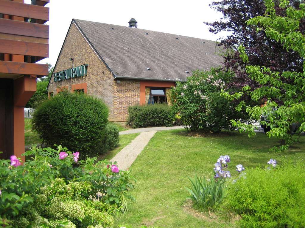 Hotel Campanile Rouen Nord - Mont-Saint-Aignan Exterior foto